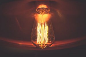 Släng ut den gamla glödlampan